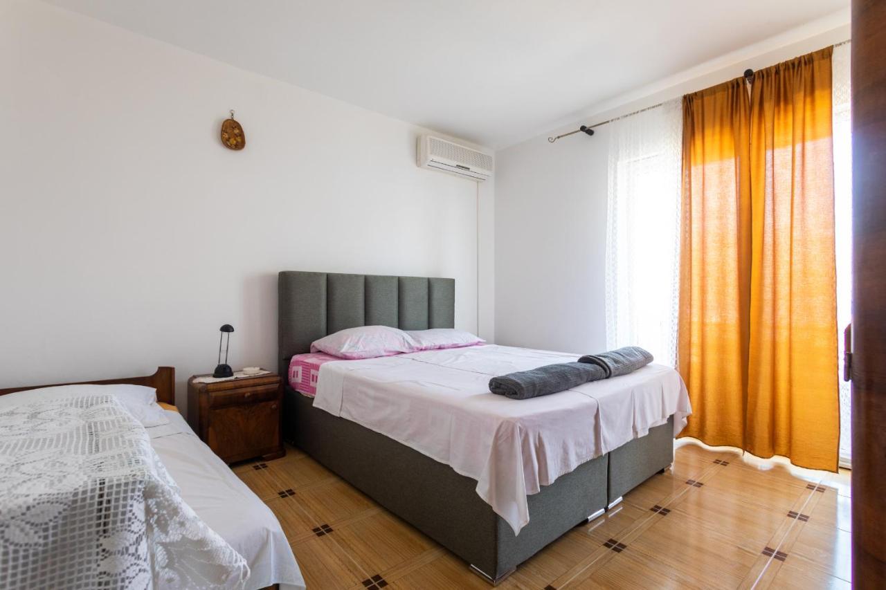 La Castagna Apartments كوتور المظهر الخارجي الصورة